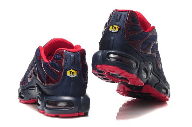 nike requin noir et rouge